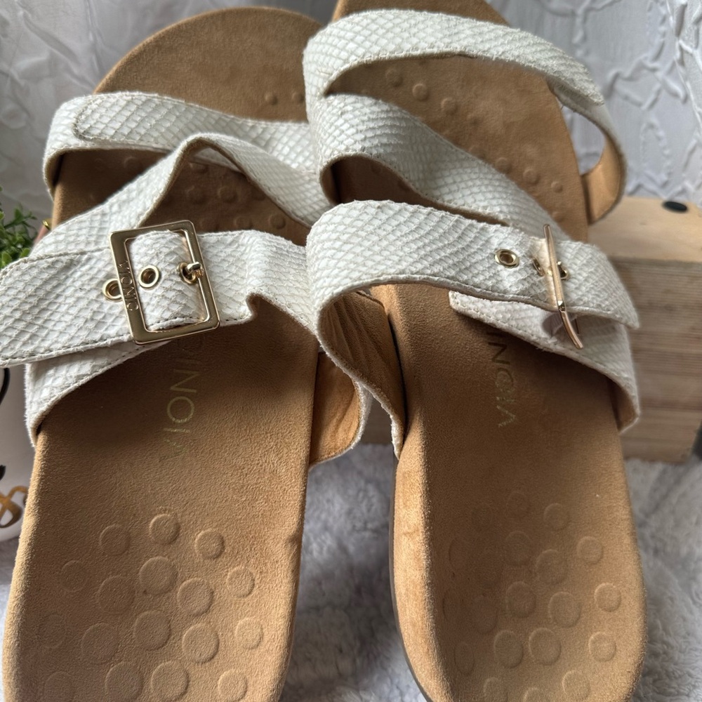 Vionic Adjustable Straps Sandals - image 4